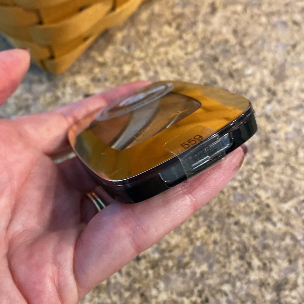 2 L’Oréal Eye Shadows Never Used 934 559 - Picture 8 of 10